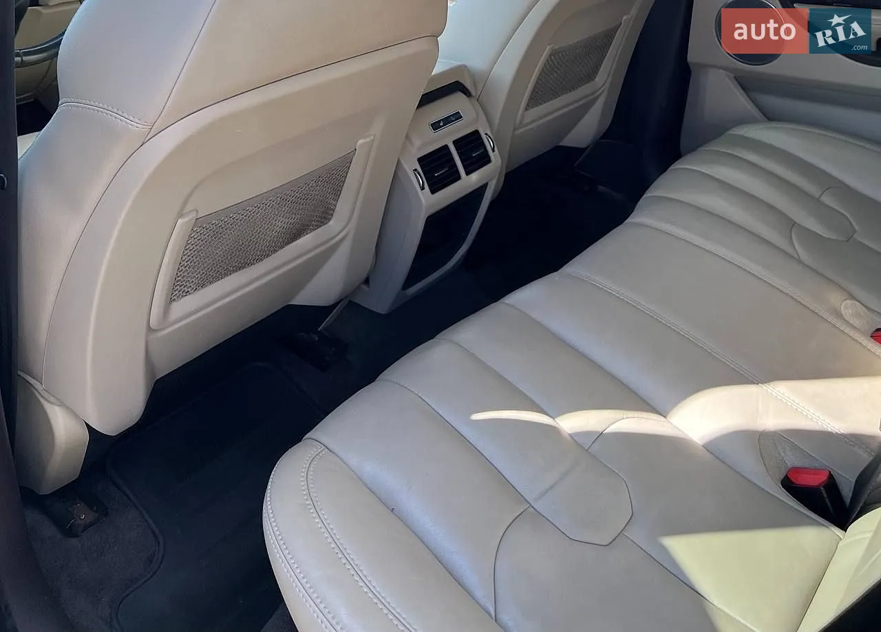2014 Land Rover Range Rover Evoque - мініатюра 26