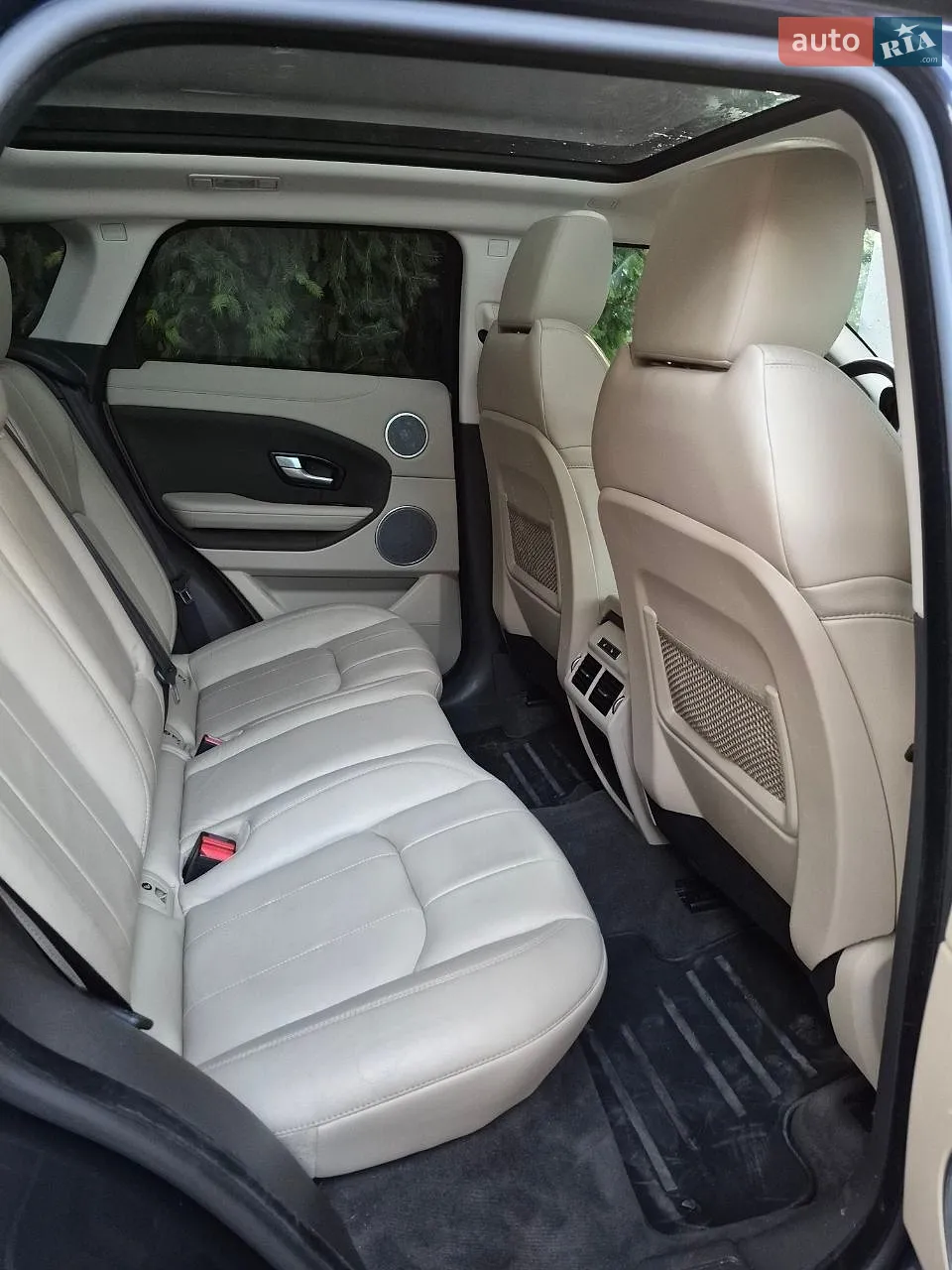 2016 Land Rover Range Rover Evoque - мініатюра 15