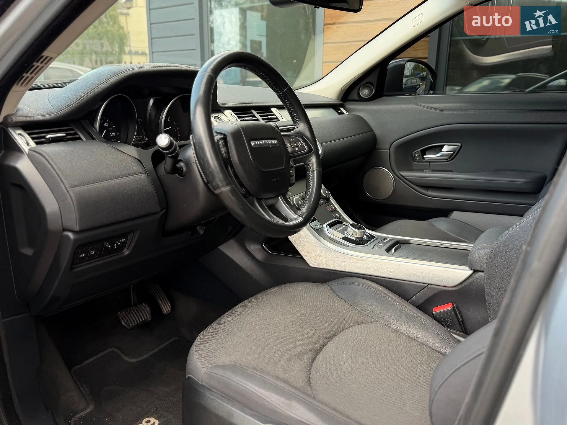 2015 Land Rover Range Rover Evoque - мініатюра 26