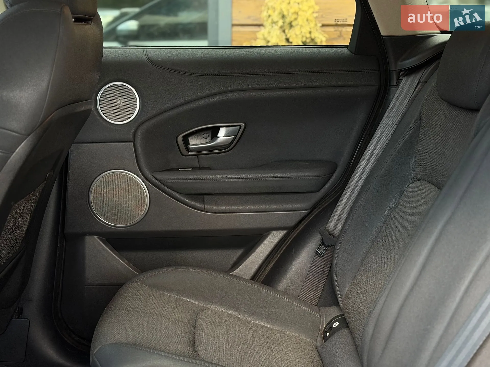2015 Land Rover Range Rover Evoque - мініатюра 47