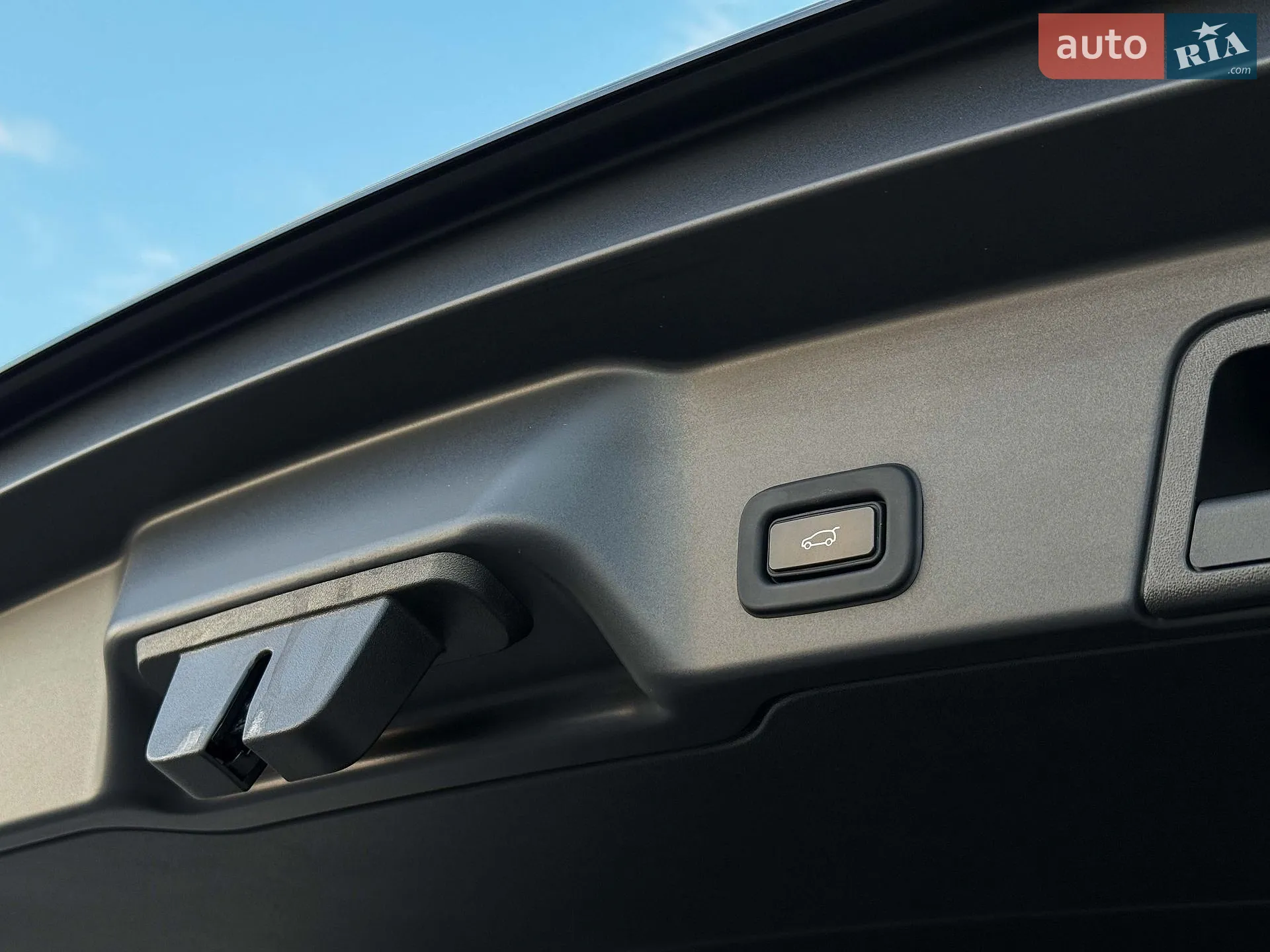 2021 Land Rover Range Rover Evoque - мініатюра 70