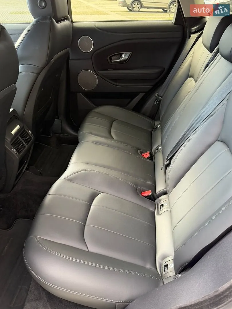 2018 Land Rover Range Rover Evoque - мініатюра 11