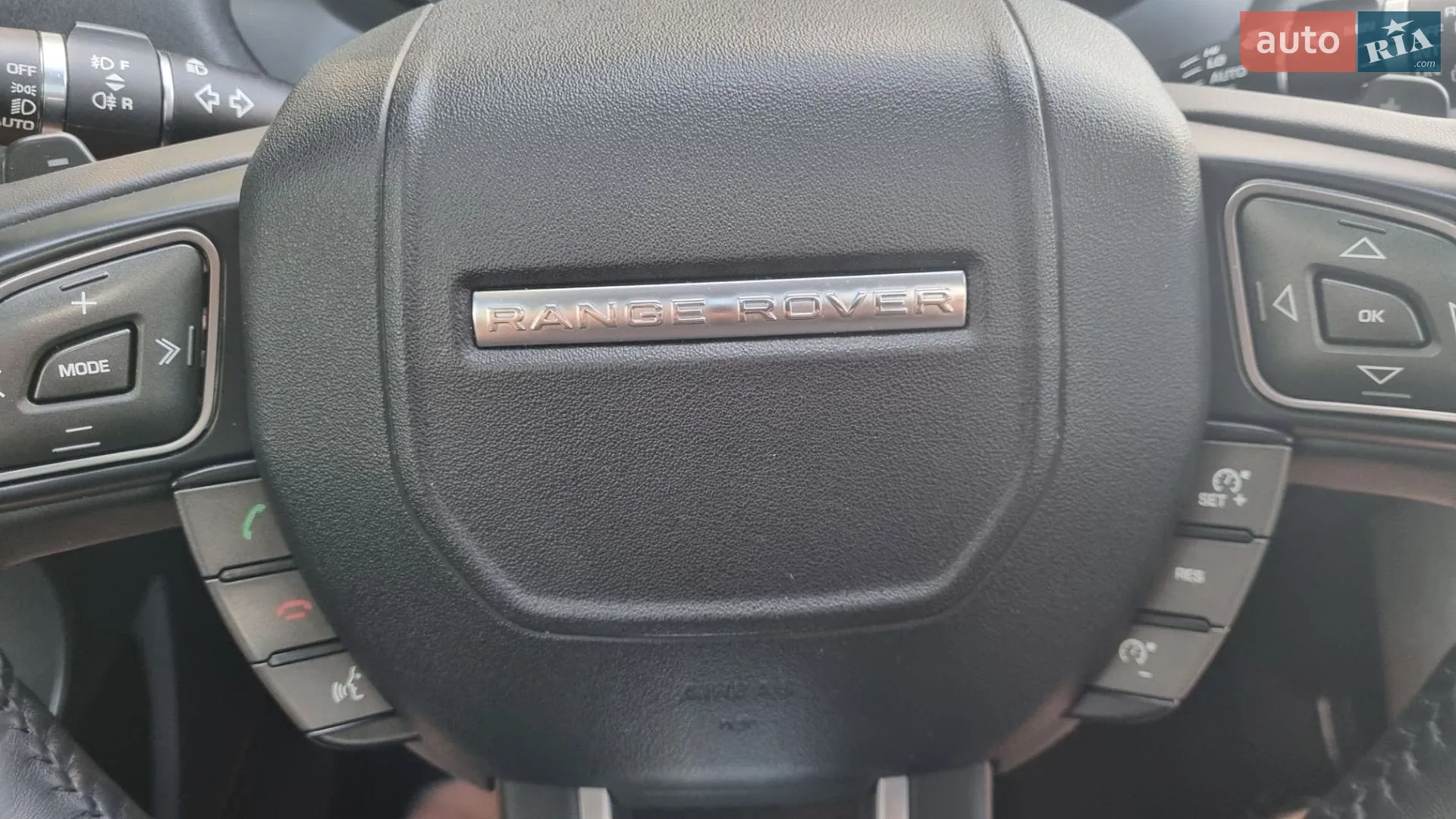 2016 Land Rover Range Rover Evoque - мініатюра 27