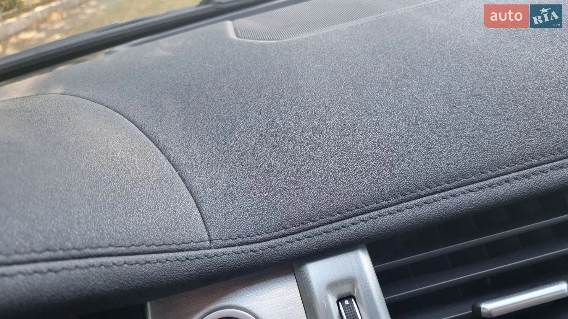 2016 Land Rover Range Rover Evoque - мініатюра 32