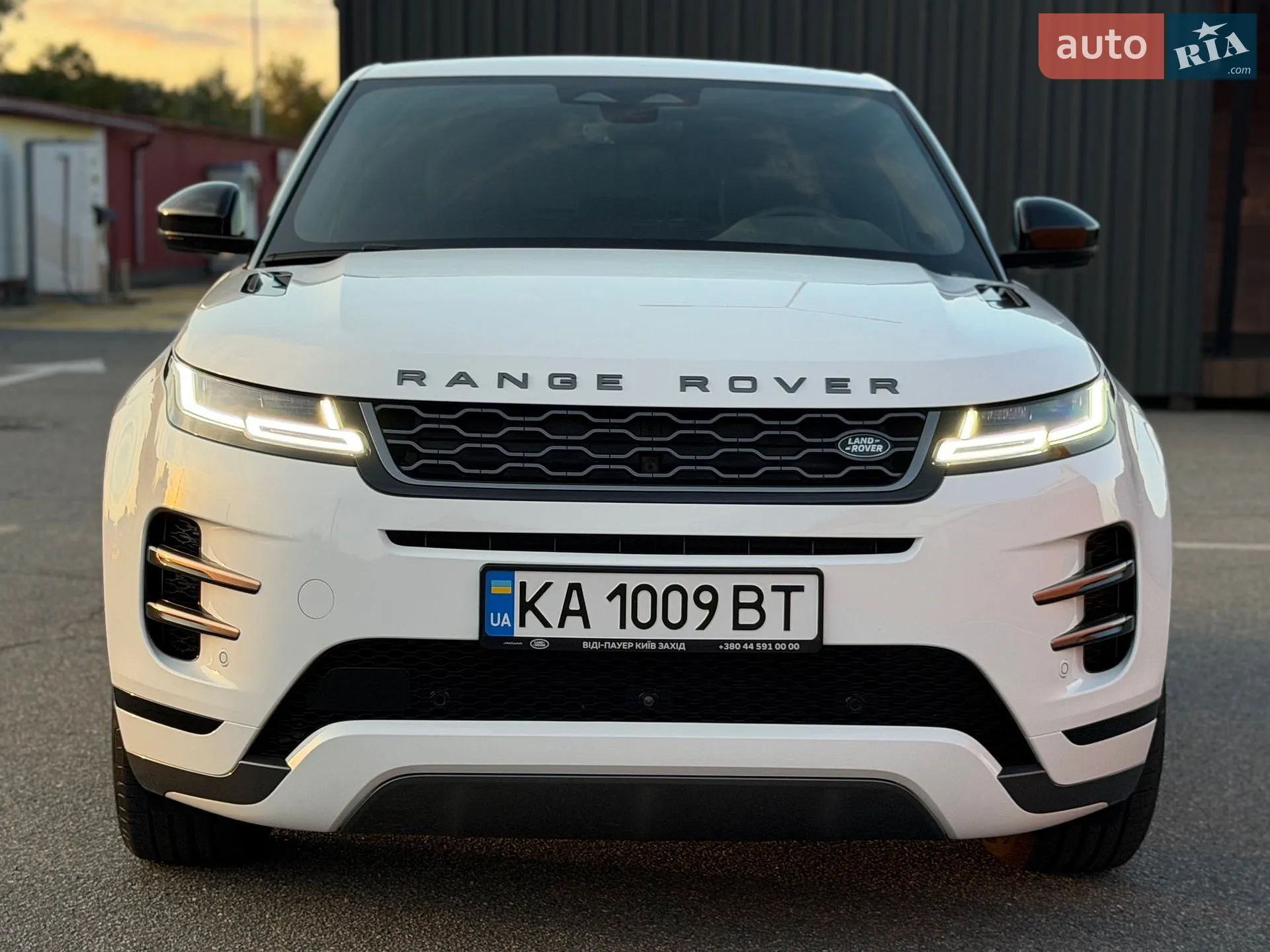 2021 Land Rover Range Rover Evoque - мініатюра 2