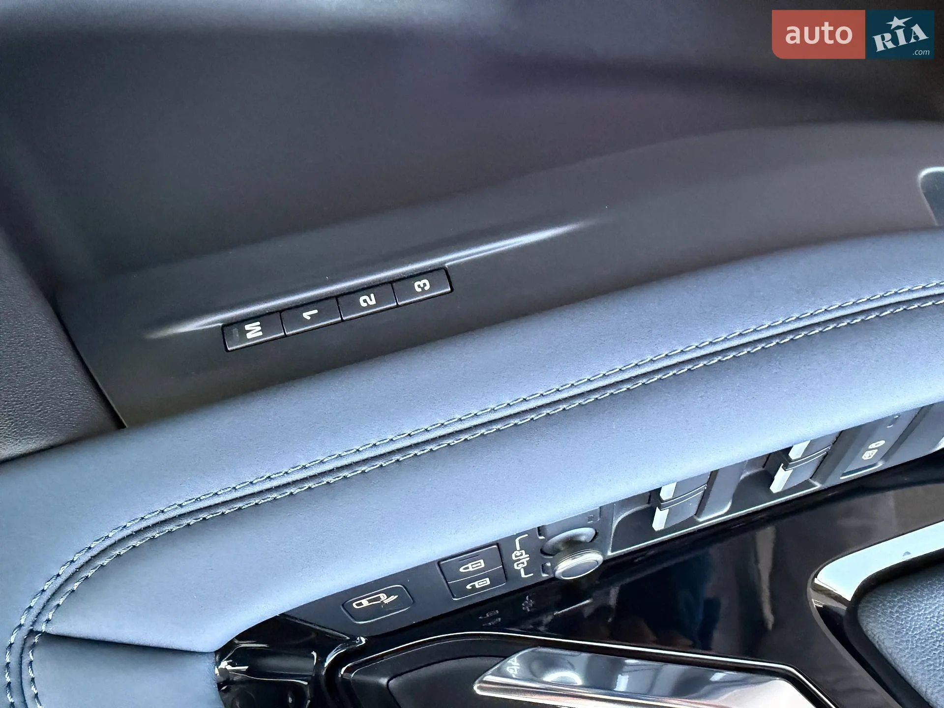 2021 Land Rover Range Rover Evoque - мініатюра 47