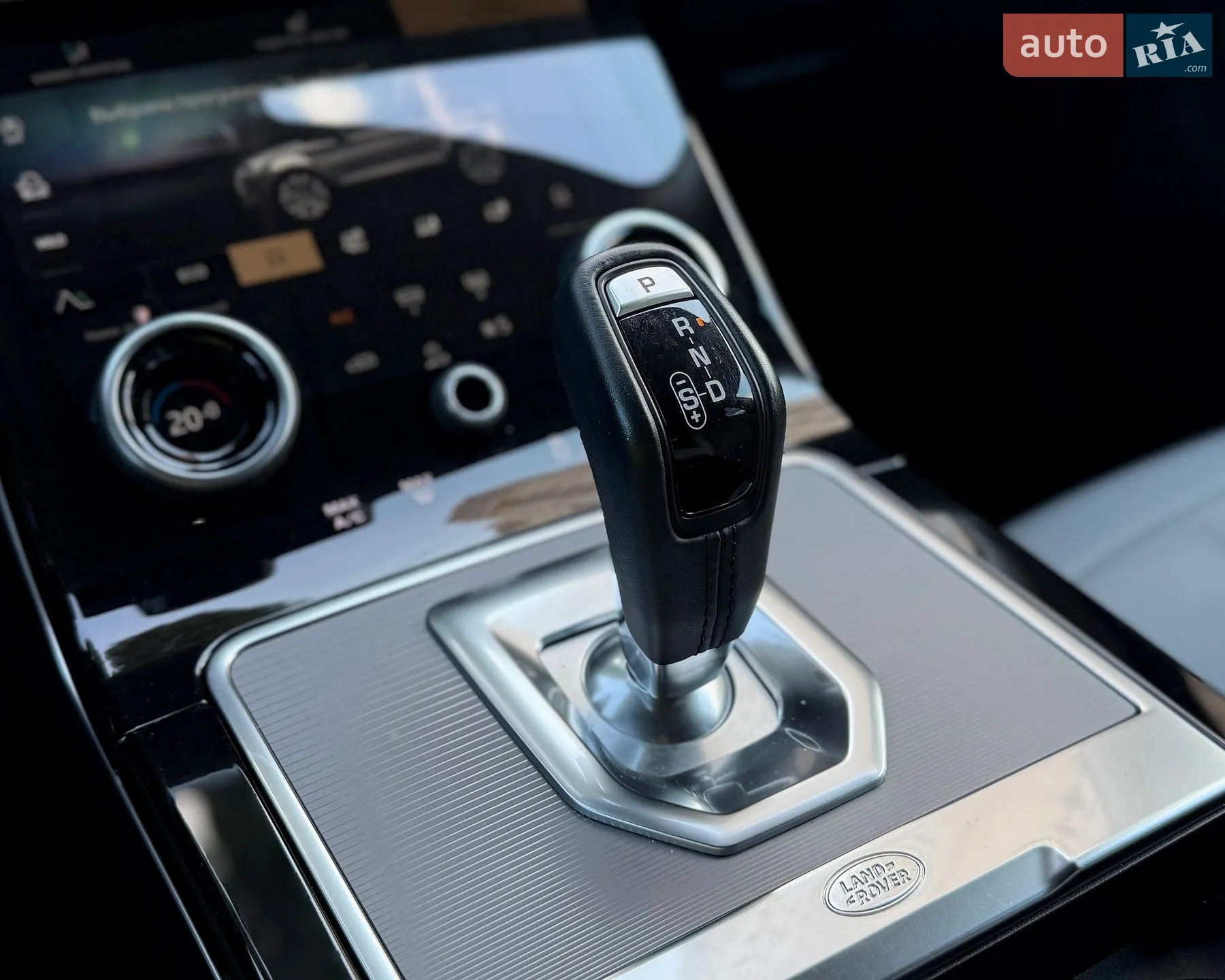 2021 Land Rover Range Rover Evoque - мініатюра 28
