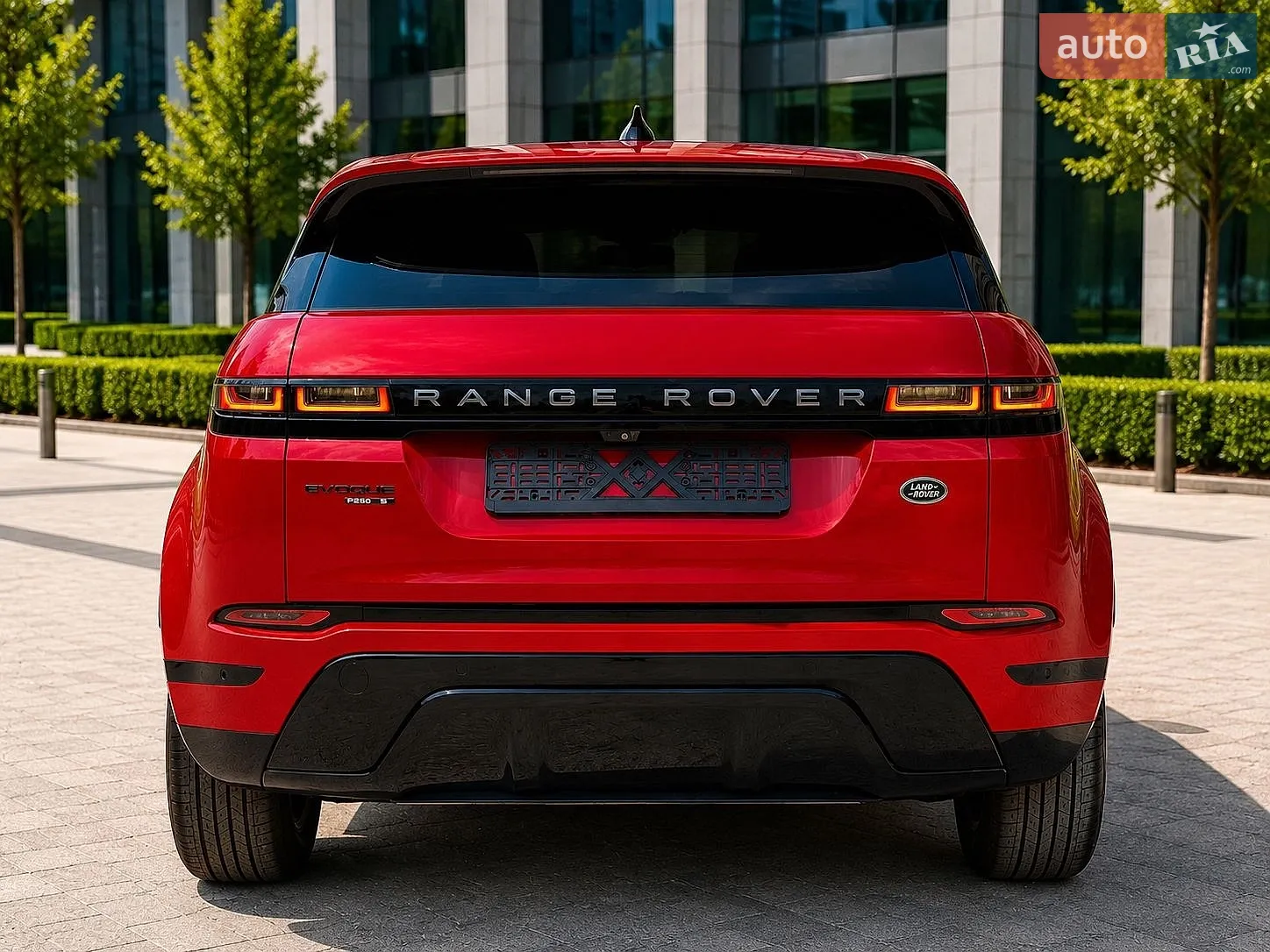 2020 Land Rover Range Rover Evoque - мініатюра 11