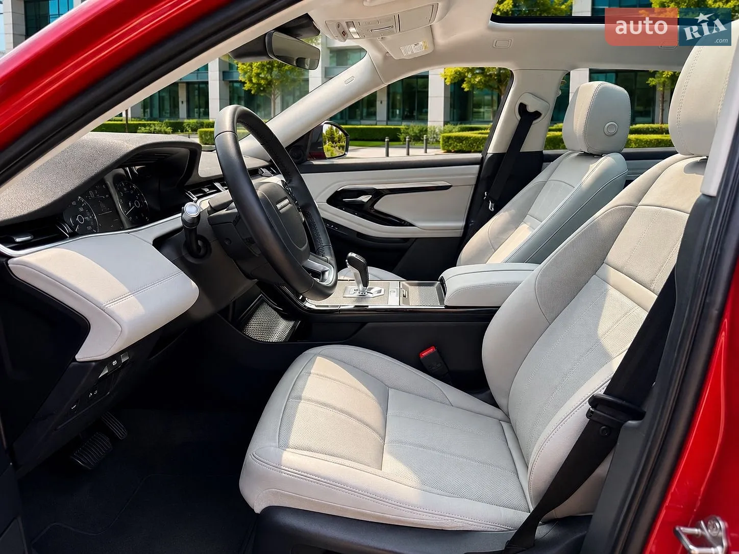 2020 Land Rover Range Rover Evoque - мініатюра 16