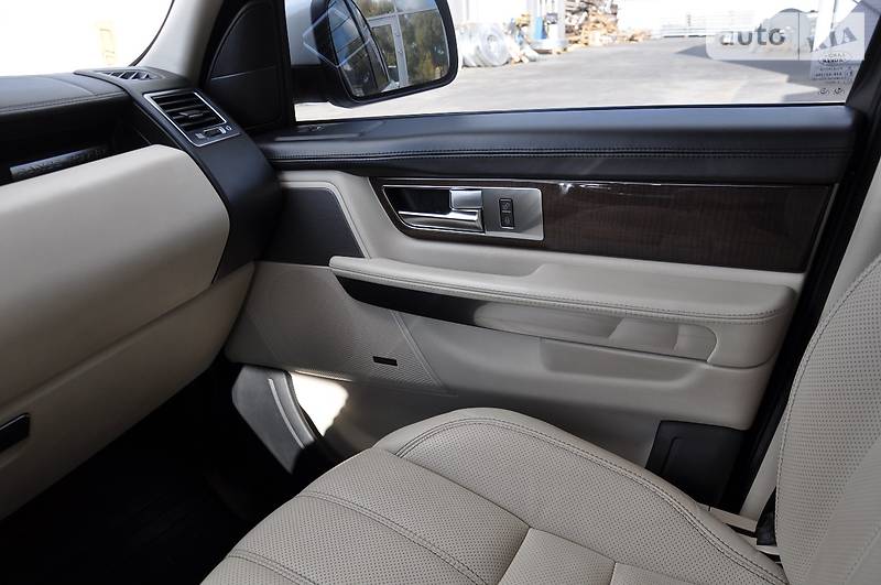 Позашляховик / Кросовер Land Rover Range Rover Sport 2011 в Броварах