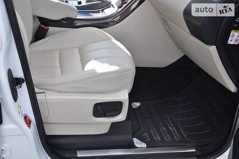 Позашляховик / Кросовер Land Rover Range Rover Sport 2011 в Броварах