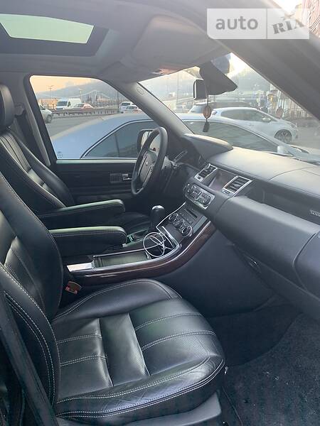 Внедорожник / Кроссовер Land Rover Range Rover Sport 2010 в Киеве