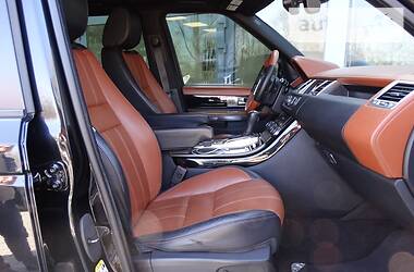 Позашляховик / Кросовер Land Rover Range Rover Sport 2013 в 