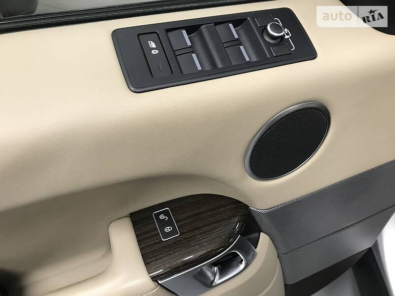Позашляховик / Кросовер Land Rover Range Rover Sport 2016 в Києві