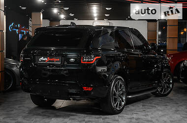 Позашляховик / Кросовер Land Rover Range Rover Sport 2018 в 