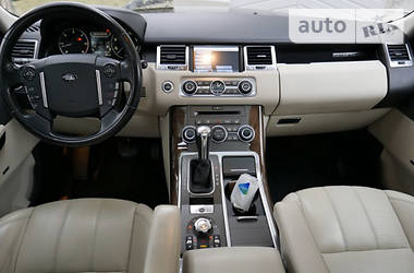 Позашляховик / Кросовер Land Rover Range Rover Sport 2009 в 