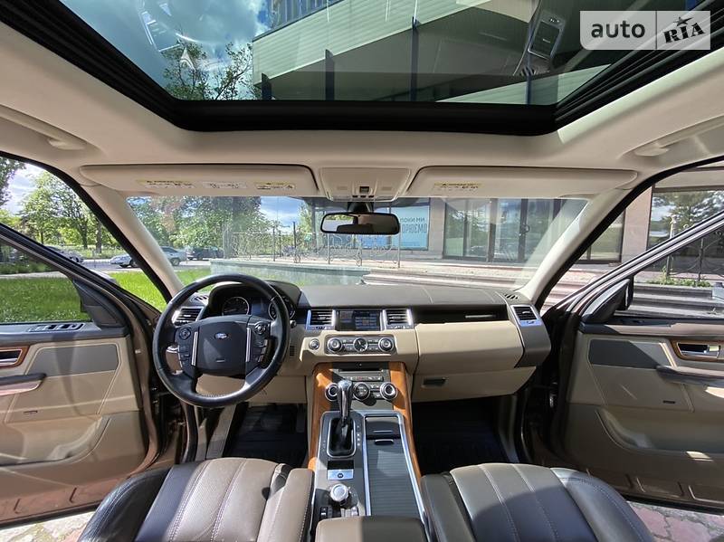 Позашляховик / Кросовер Land Rover Range Rover Sport 2010 в Києві