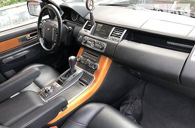 Позашляховик / Кросовер Land Rover Range Rover Sport 2010 в 