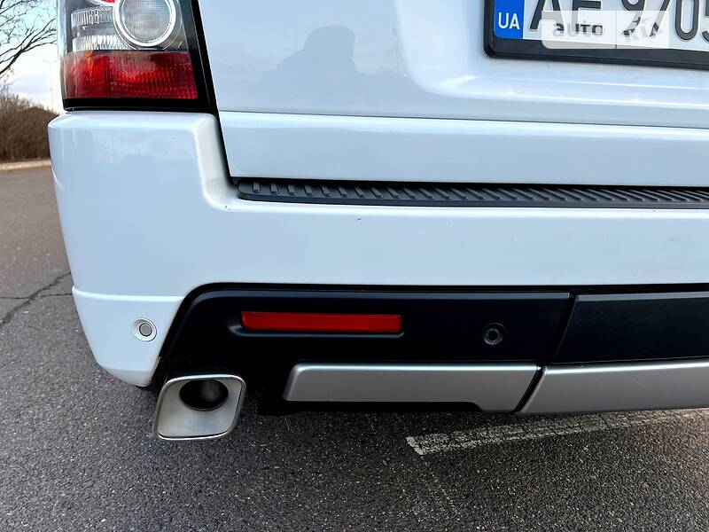 Внедорожник / Кроссовер Land Rover Range Rover Sport 2013 в Кривом Роге