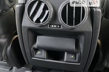 Позашляховик / Кросовер Land Rover Range Rover Sport 2008 в 