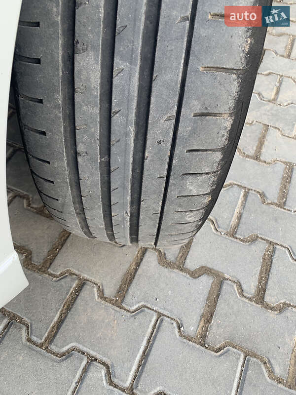 Внедорожник / Кроссовер Land Rover Range Rover Sport 2012 в Одессе