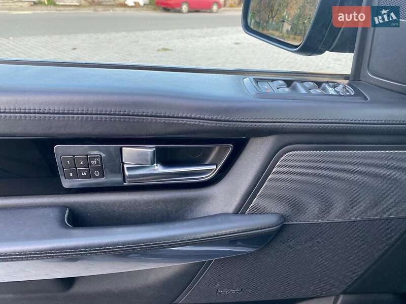 Внедорожник / Кроссовер Land Rover Range Rover Sport 2011 в Львове