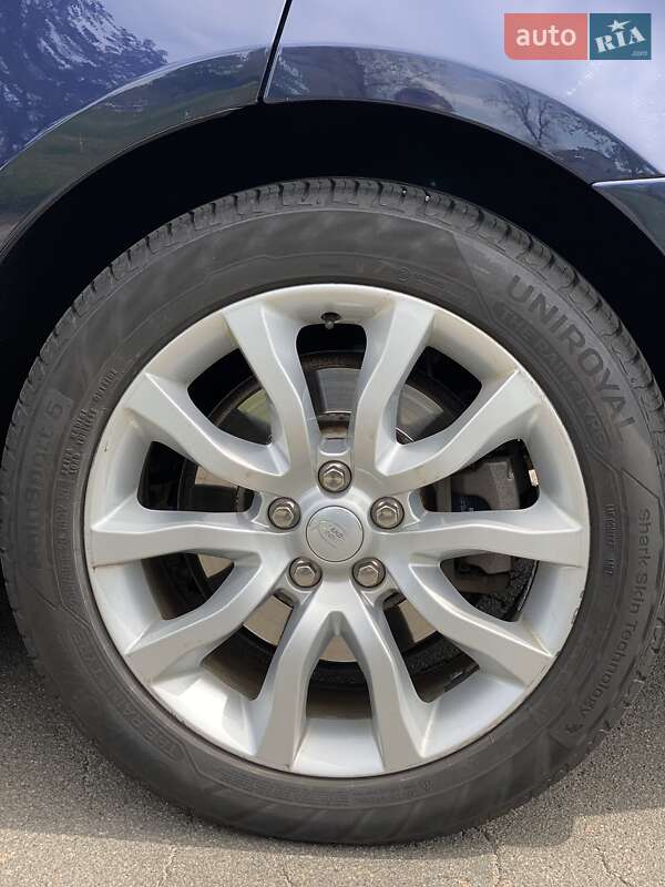 Внедорожник / Кроссовер Land Rover Range Rover Sport 2017 в Киеве