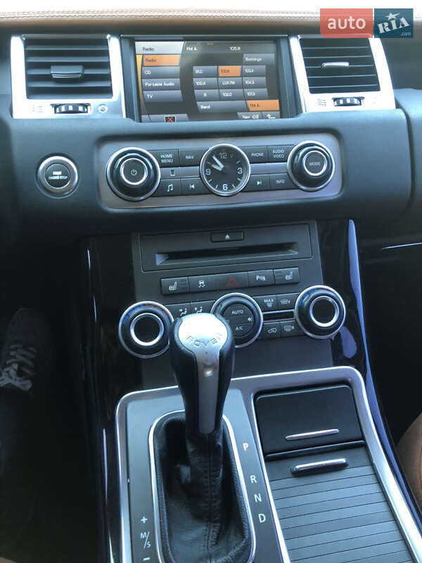 Внедорожник / Кроссовер Land Rover Range Rover Sport 2010 в Ивано-Франковске