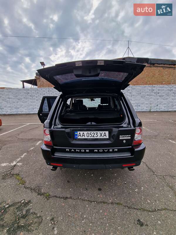 Внедорожник / Кроссовер Land Rover Range Rover Sport 2010 в Киеве