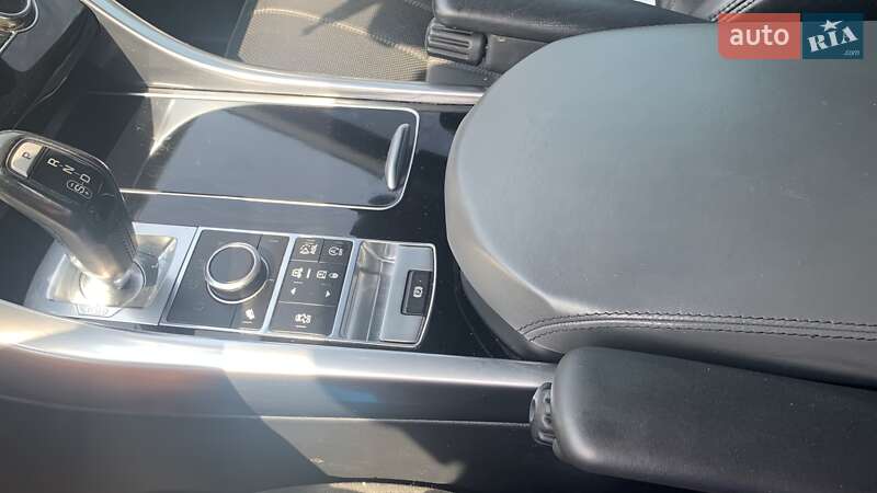 Внедорожник / Кроссовер Land Rover Range Rover Sport 2015 в Днепре