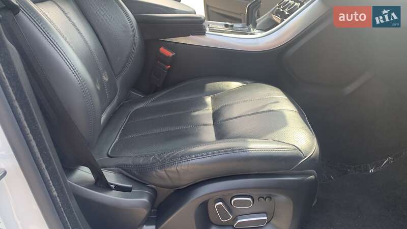 Внедорожник / Кроссовер Land Rover Range Rover Sport 2015 в Днепре