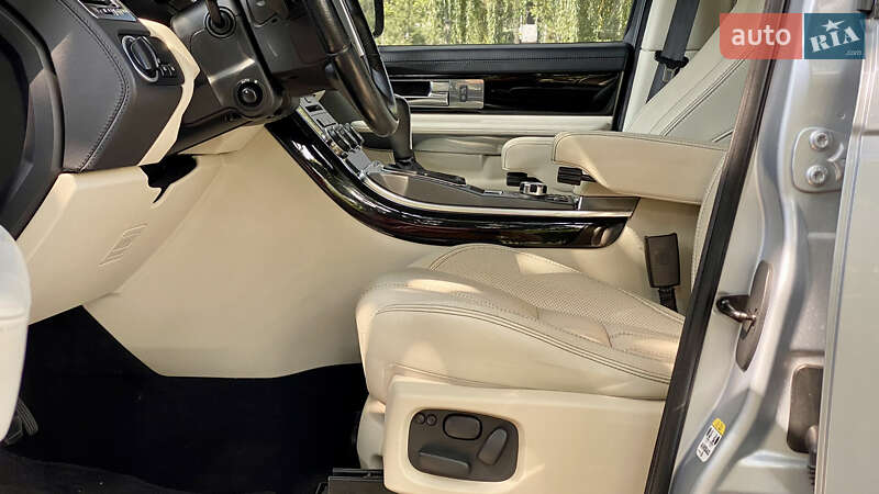 Позашляховик / Кросовер Land Rover Range Rover Sport 2010 в Запоріжжі