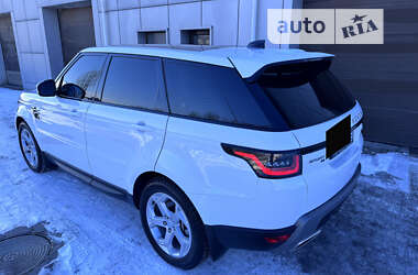Позашляховик / Кросовер Land Rover Range Rover Sport 2022 в 