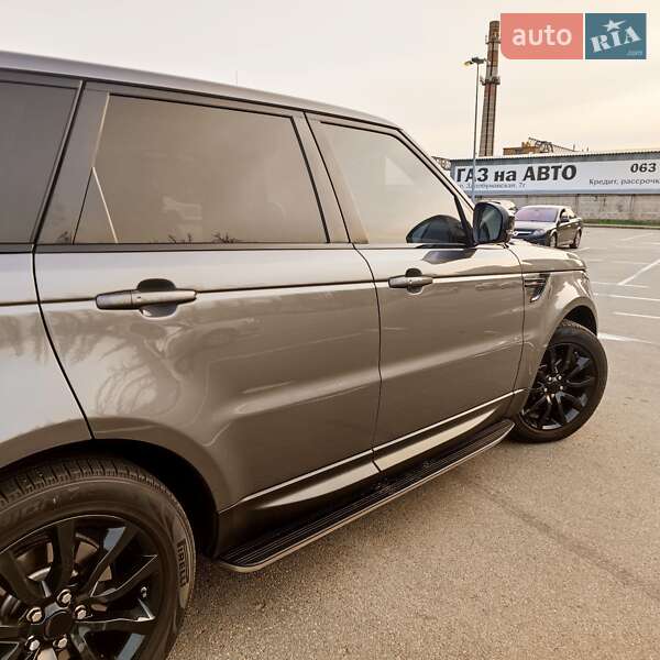 Внедорожник / Кроссовер Land Rover Range Rover Sport 2016 в Киеве