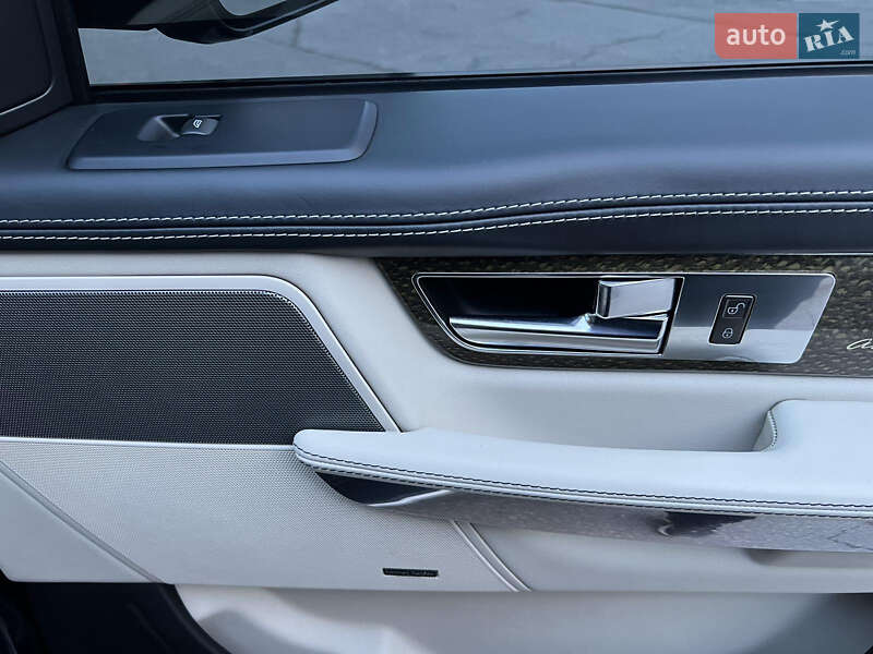 Внедорожник / Кроссовер Land Rover Range Rover Sport 2013 в Киеве