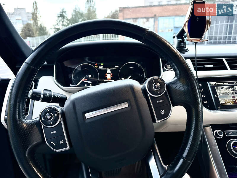 Внедорожник / Кроссовер Land Rover Range Rover Sport 2016 в Киеве