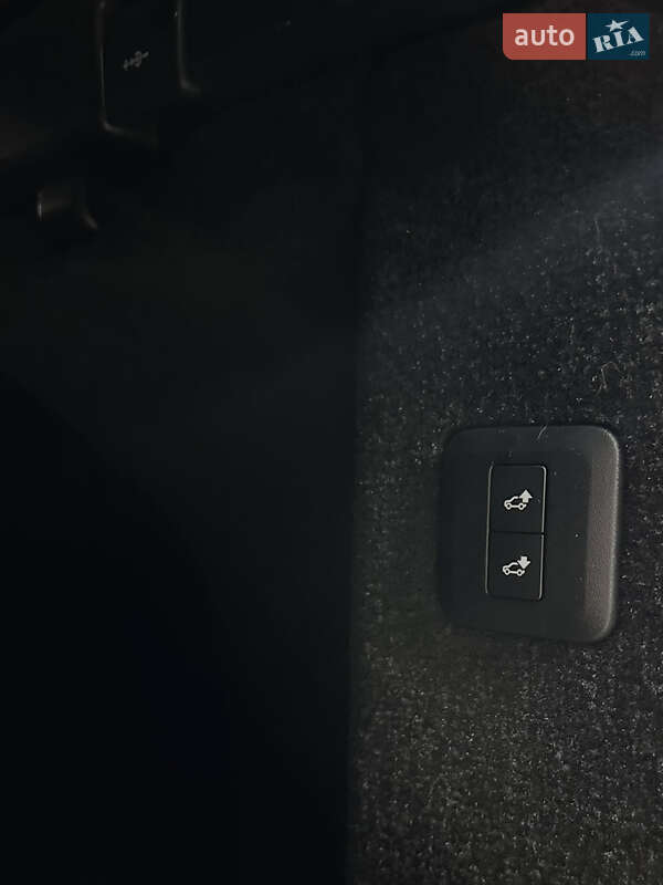 Внедорожник / Кроссовер Land Rover Range Rover Sport 2021 в Киеве