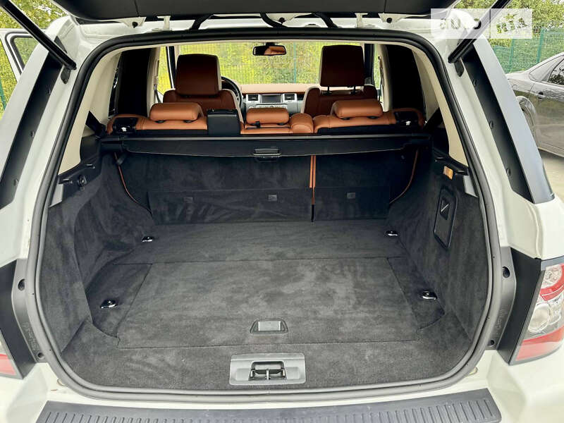 Внедорожник / Кроссовер Land Rover Range Rover Sport 2011 в Днепре