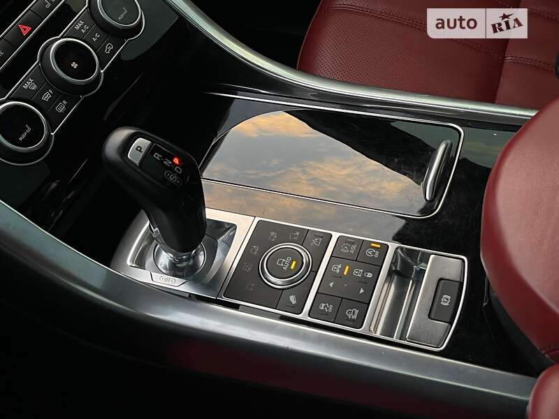 Внедорожник / Кроссовер Land Rover Range Rover Sport 2015 в Киеве