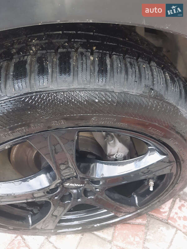 Внедорожник / Кроссовер Land Rover Range Rover Sport 2007 в Черновцах