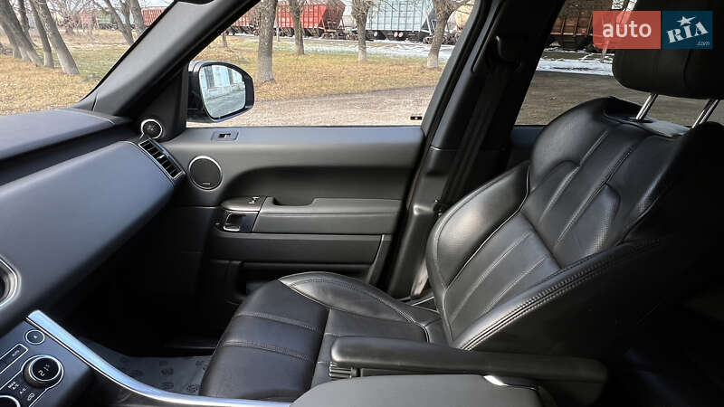 Позашляховик / Кросовер Land Rover Range Rover Sport 2015 в Чернівцях