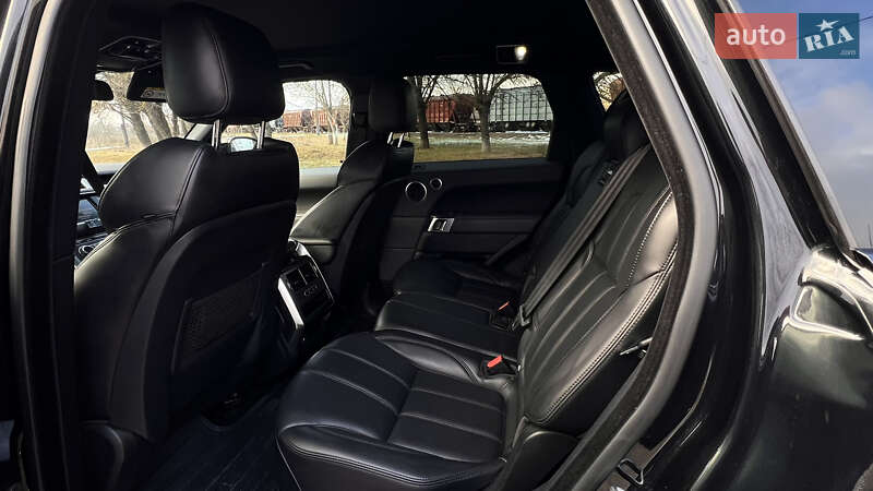 Позашляховик / Кросовер Land Rover Range Rover Sport 2015 в Чернівцях
