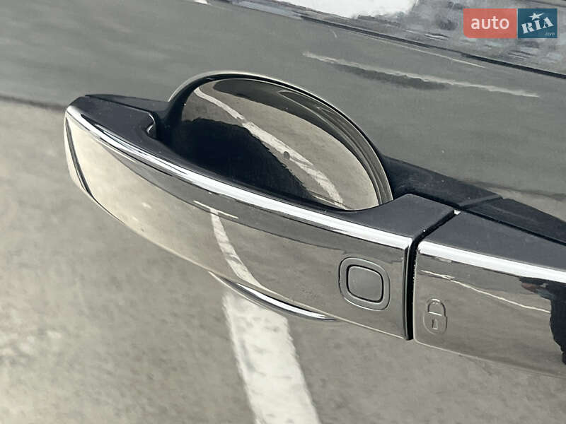 Позашляховик / Кросовер Land Rover Range Rover Sport 2012 в Києві