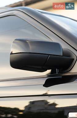 Внедорожник / Кроссовер Land Rover Range Rover Sport 2010 в 