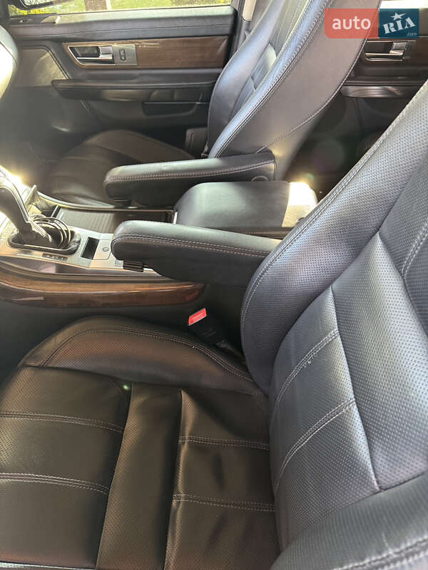 Внедорожник / Кроссовер Land Rover Range Rover Sport 2013 в Киеве