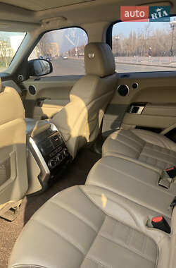 Внедорожник / Кроссовер Land Rover Range Rover Sport 2013 в 
