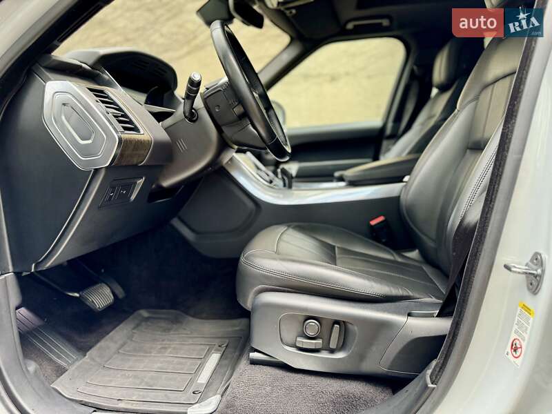 Позашляховик / Кросовер Land Rover Range Rover Sport 2018 в Чернівцях