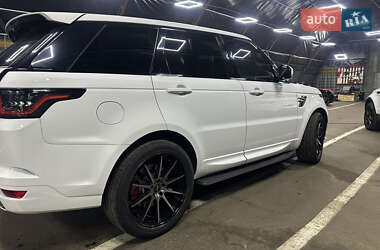 Позашляховик / Кросовер Land Rover Range Rover Sport 2013 в 