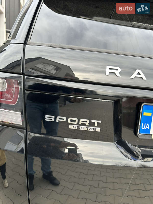 Внедорожник / Кроссовер Land Rover Range Rover Sport 2015 в Черновцах