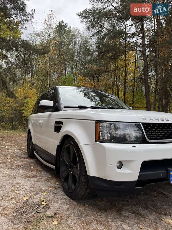 Позашляховик / Кросовер Land Rover Range Rover Sport 2013 в Києві
